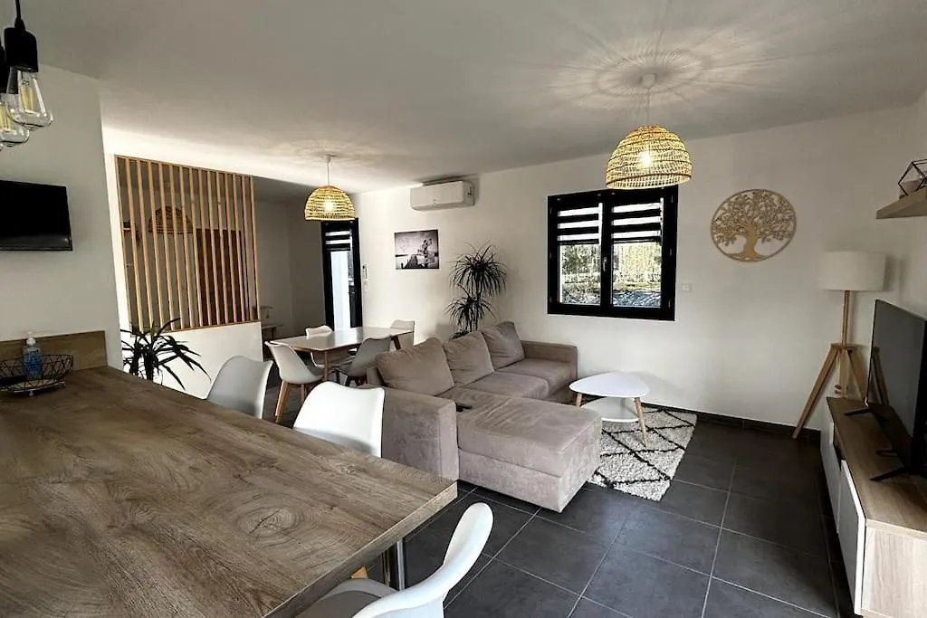 Chez Celine - Belle Maison Climatisee Piscine Carpentras France